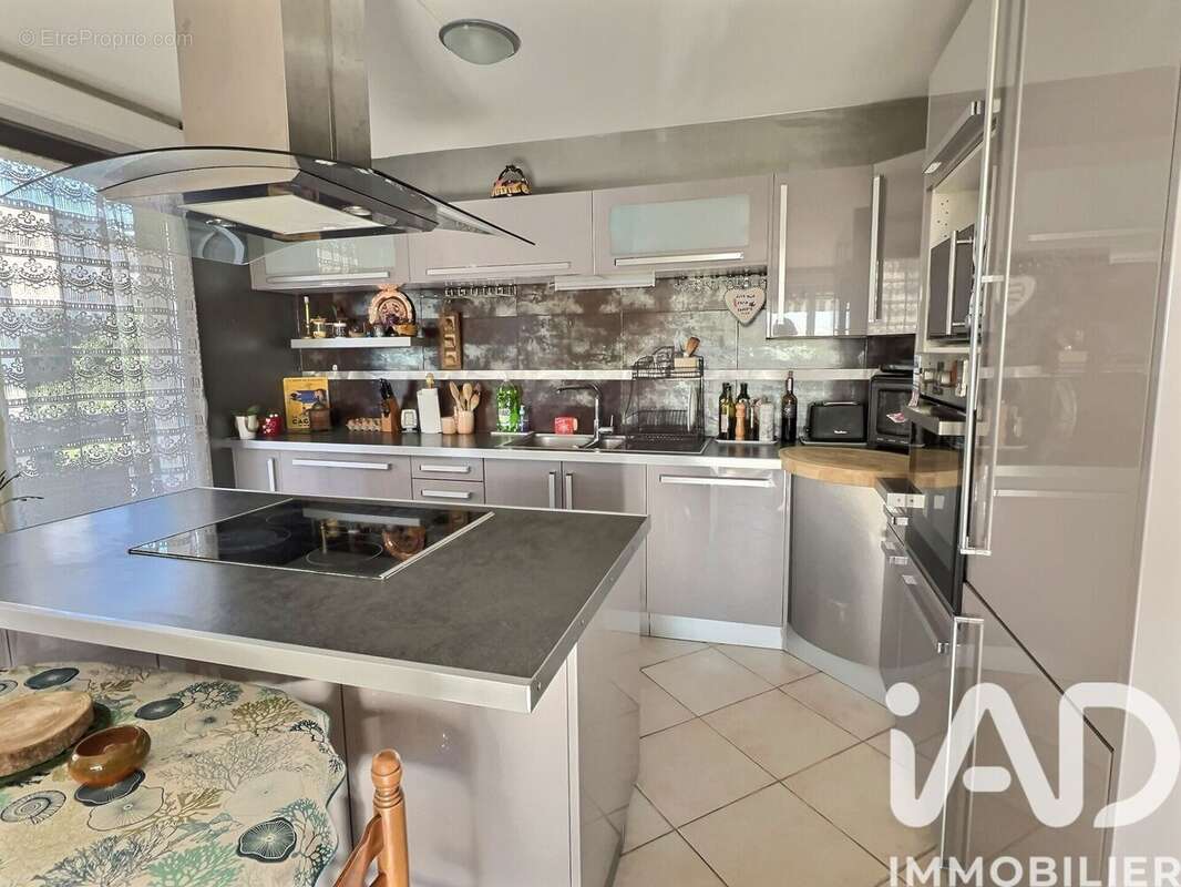 Photo 3 - Appartement à LA CIOTAT