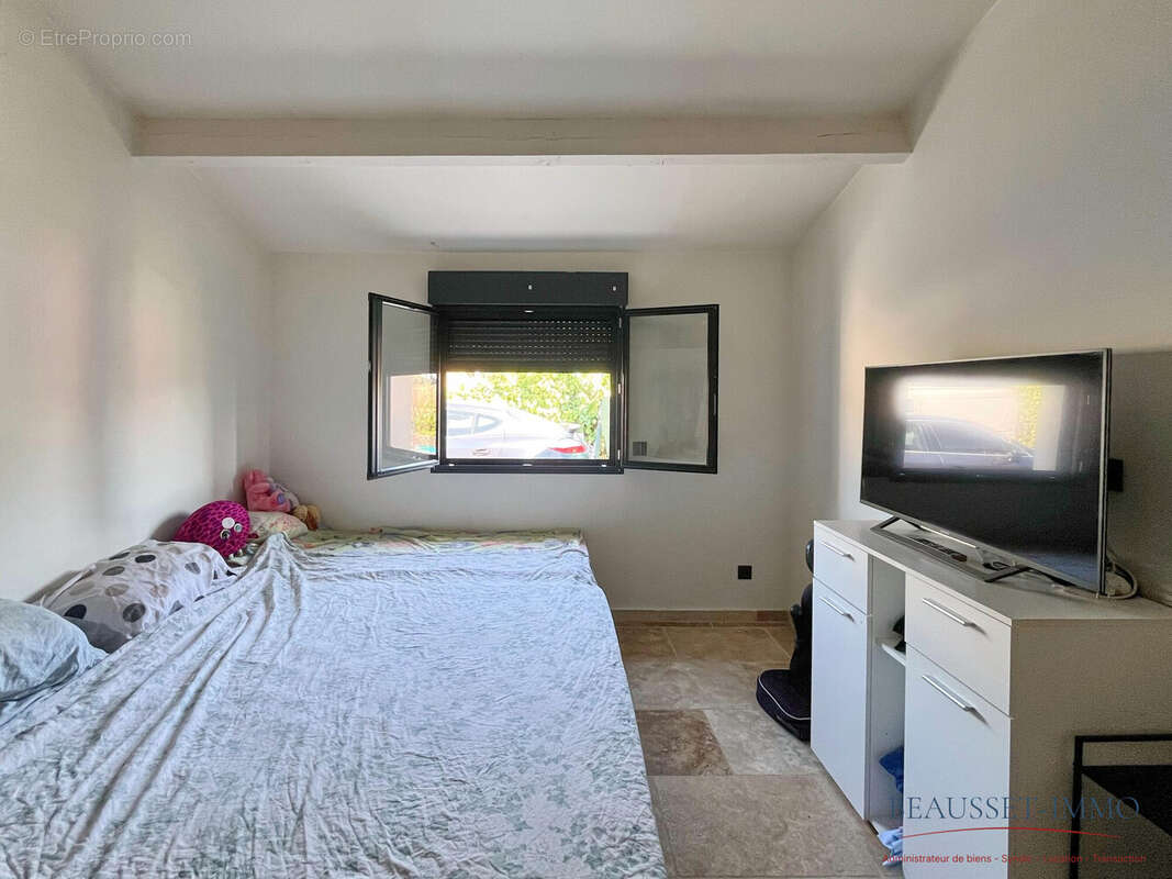 Maison 74 m² à La Cadiere-D'azur  - photo 5