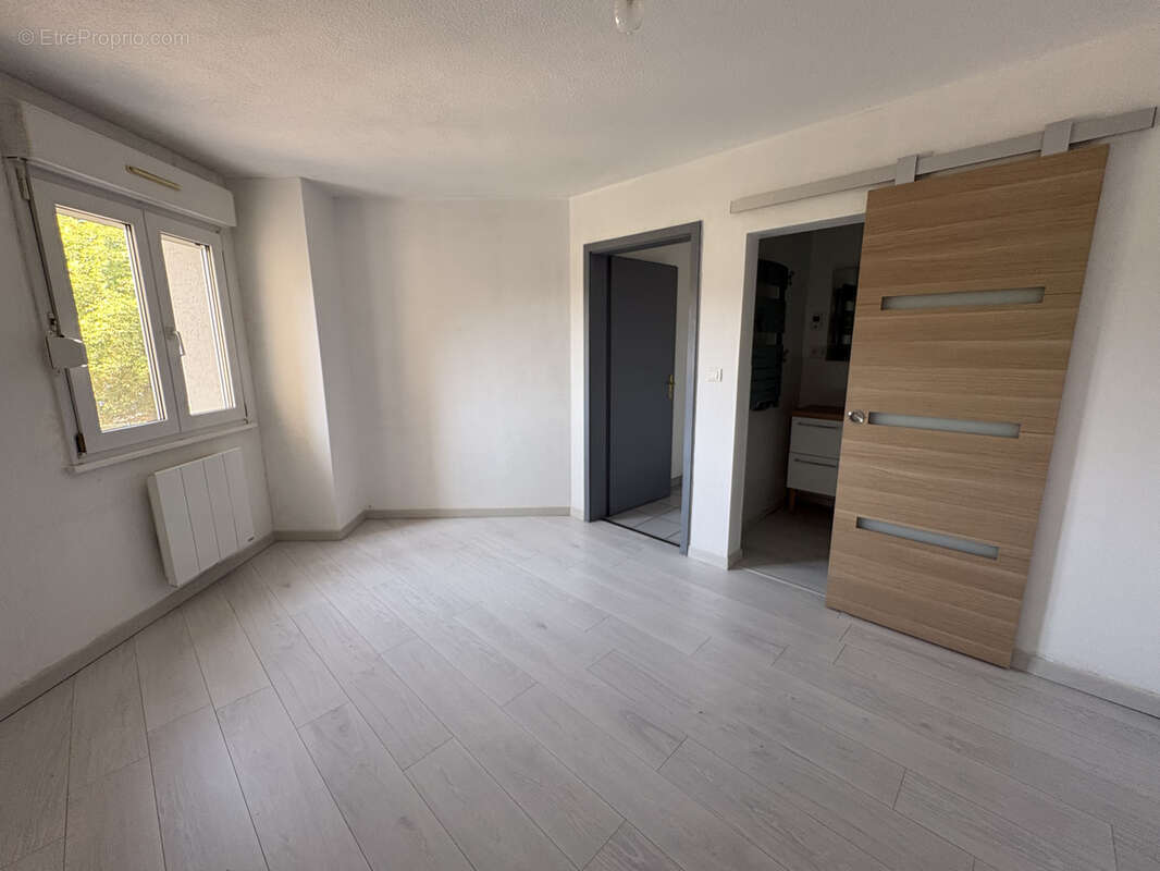 Appartement F2 à vendre - photo 8