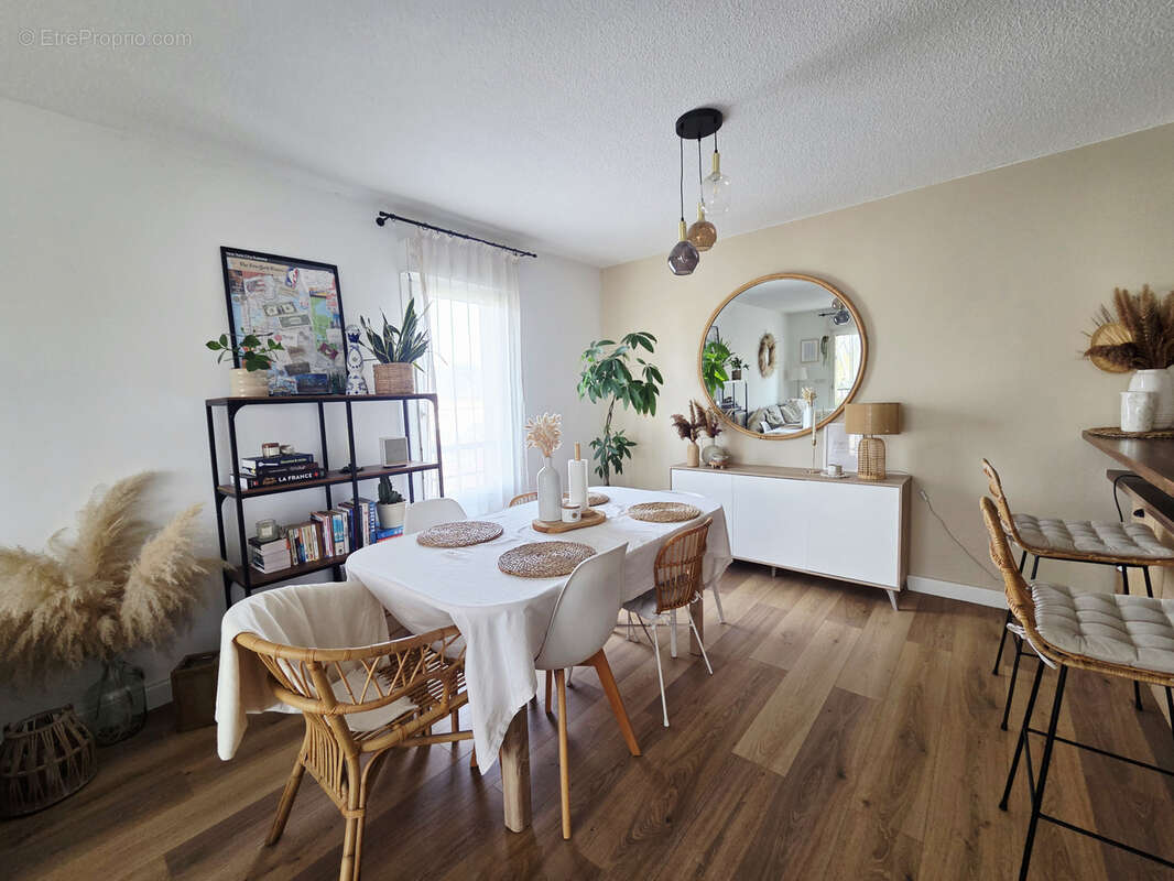 Appartement à PEZENAS