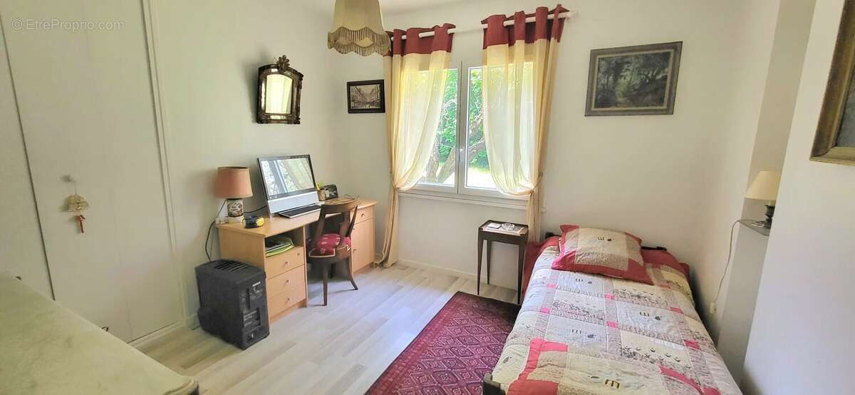 Maison à TOURRETTE-LEVENS