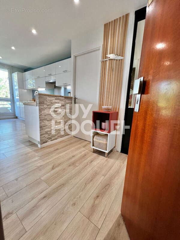 Appartement T4 centre-ville de MASSY. - photo 12