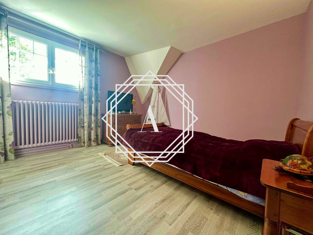 Maison à L&#039;ISLE-ADAM