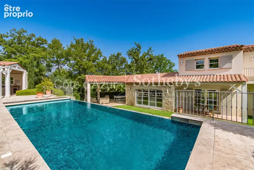 Tourrettes, villa avec piscine à débordement dans le domaine de Terre Blanche - photo 5