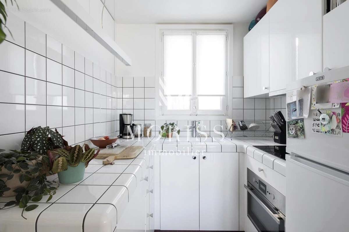 Appartement à PARIS-11E