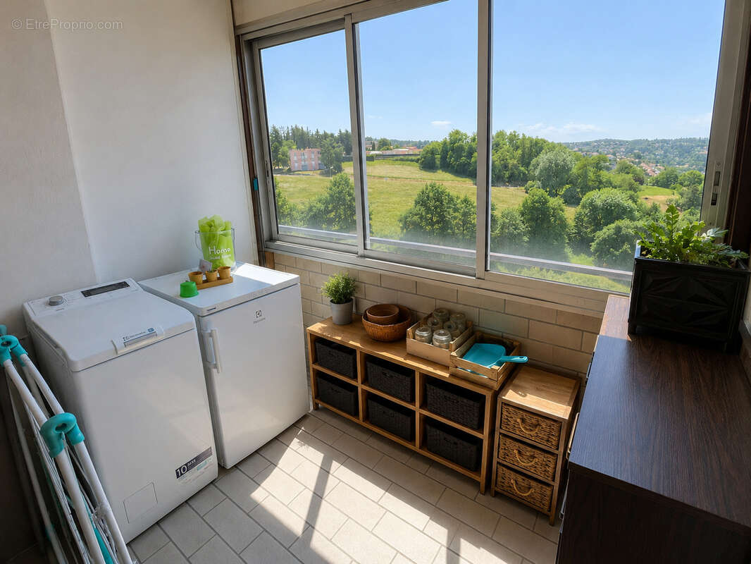 T4 lumineux de 84 m2 avec vue dégagée   Garage en option - photo 4