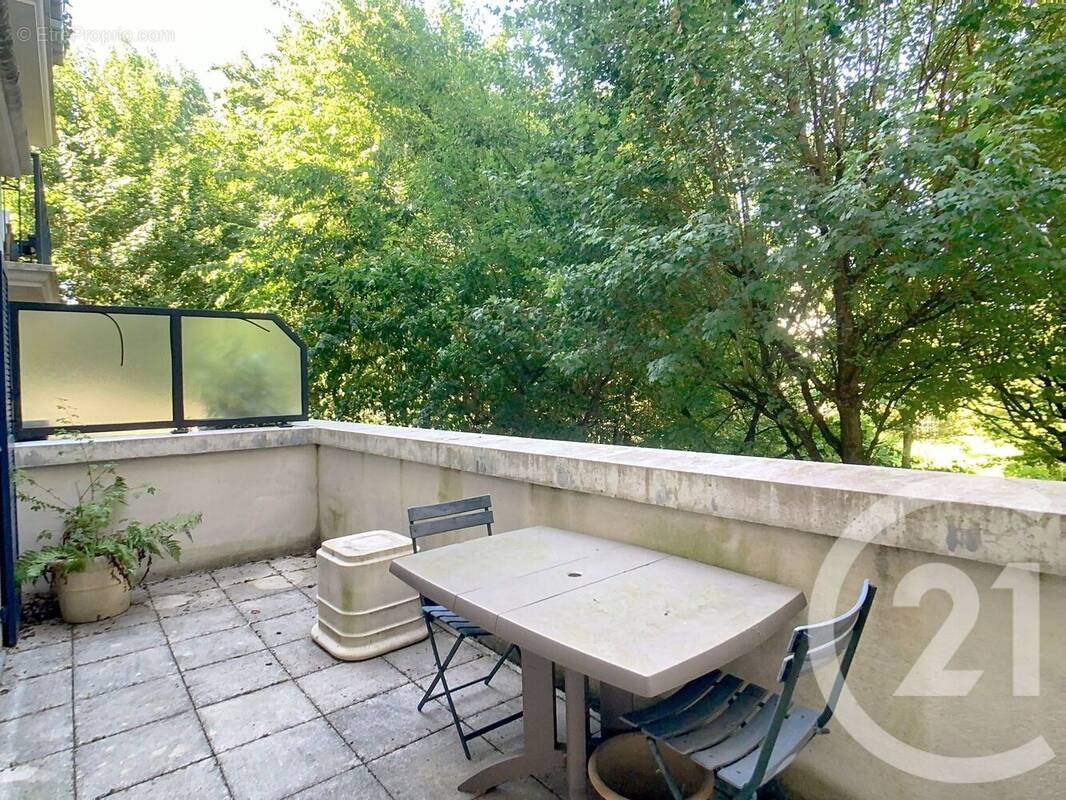 Photo 1 - Appartement à THIAIS