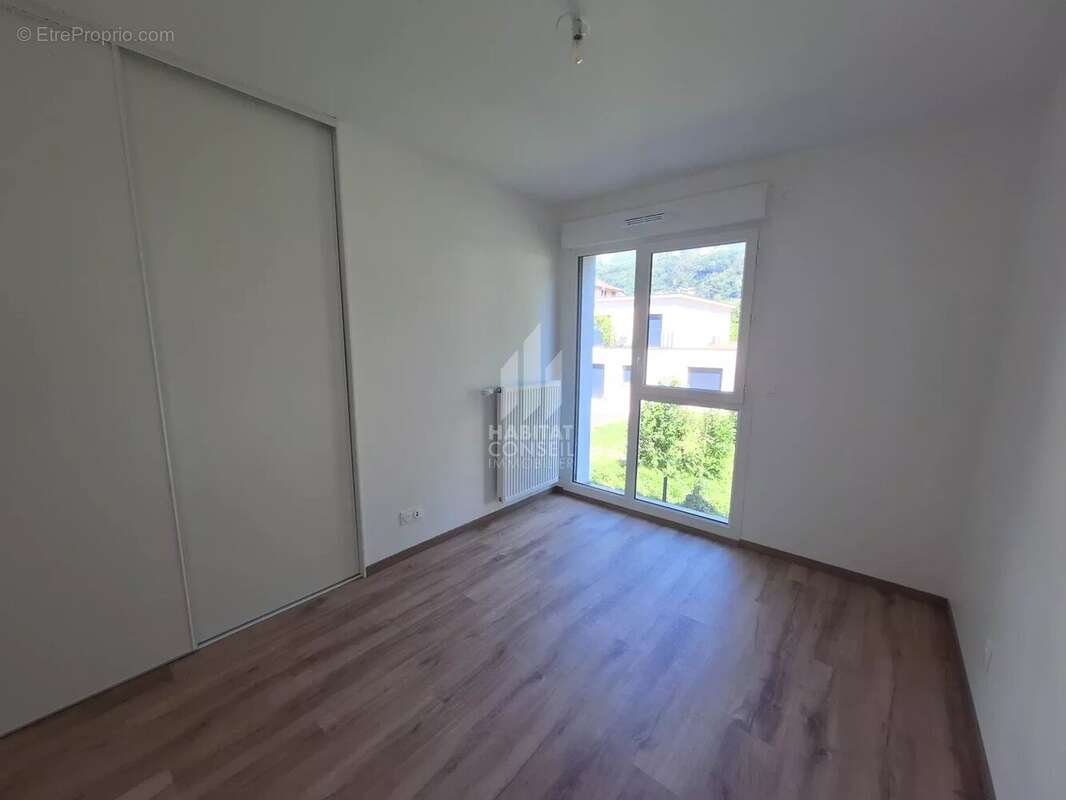 Appartement à CORENC