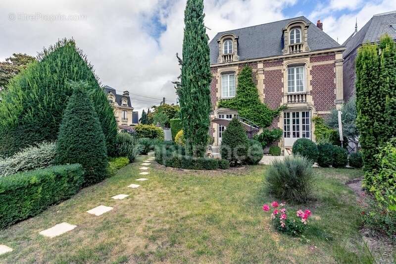 Maison à SOISSONS