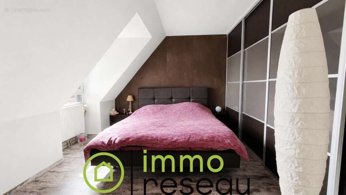 Maison 84 m² à Erquinghem-Lys  - photo 7