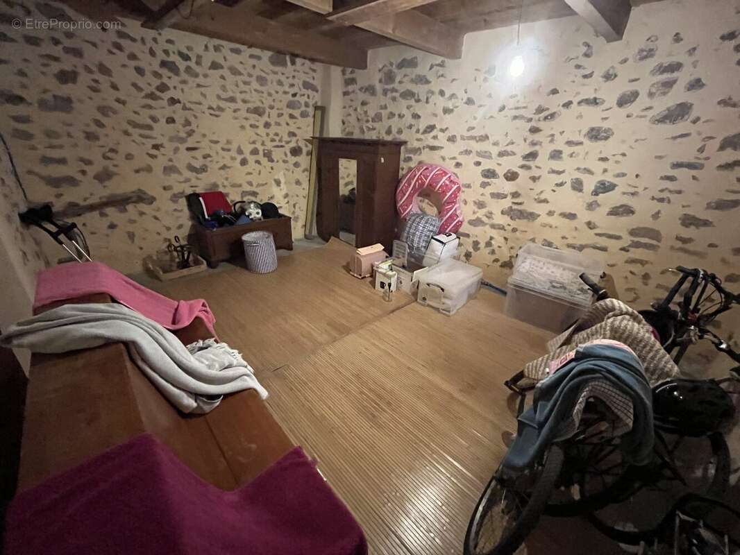 Maison à CESSENON-SUR-ORB