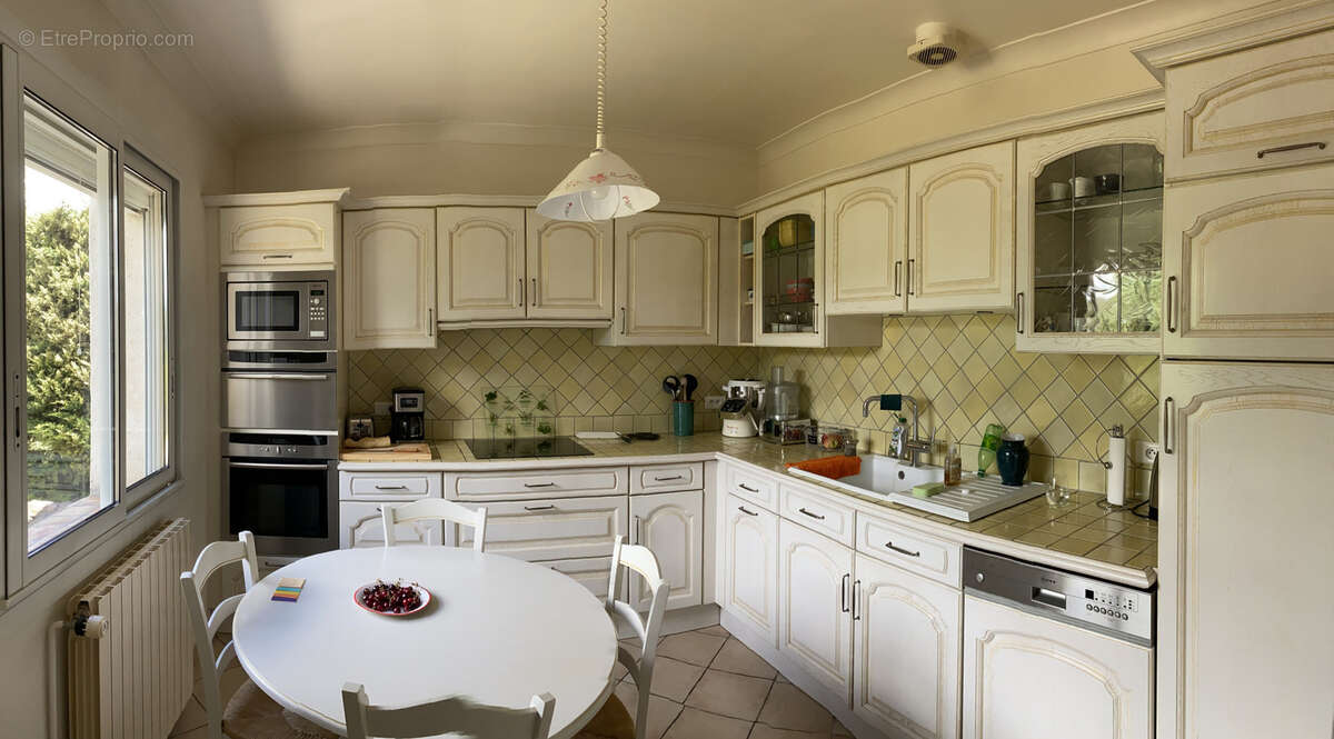 Maison à BAGNOLS-SUR-CEZE