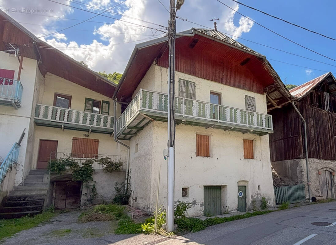 Maison de village à rénover Saint Paul sur Isère   SAVOIE - photo 1