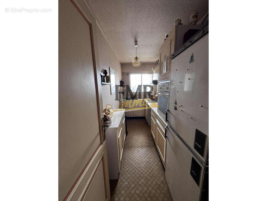 Appartement à PARIS-14E