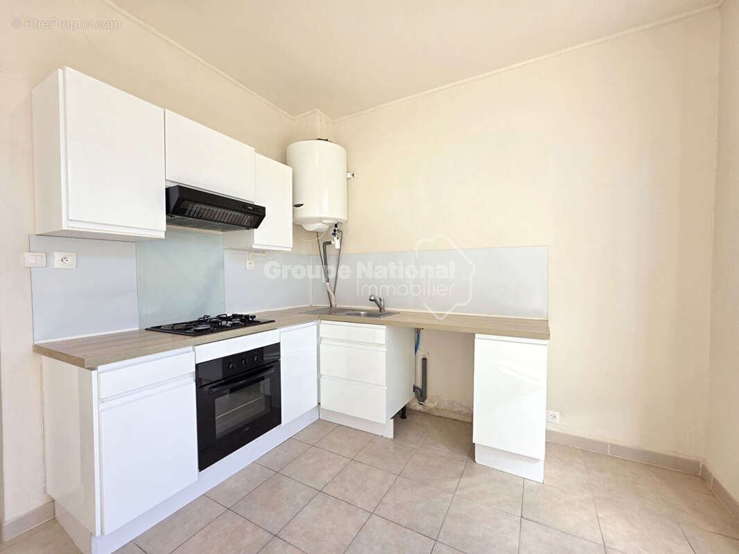 À vendre : Appartement 3 pièces à Miramas avec jardin - photo 9