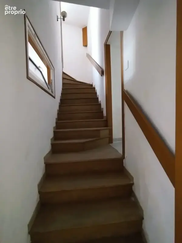 Maison 5 pièces 110 m² à vendre à Chef-Boutonne (79110) - photo 3