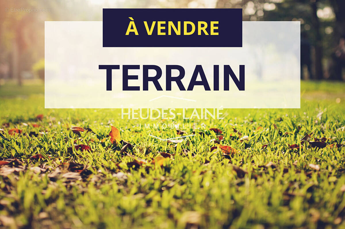 Terrain à DRAGEY-RONTHON