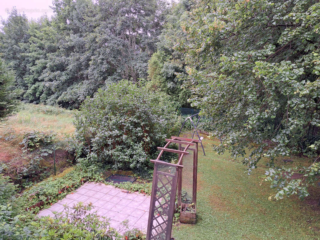 Appartement à LE CHAMBON-SUR-LIGNON