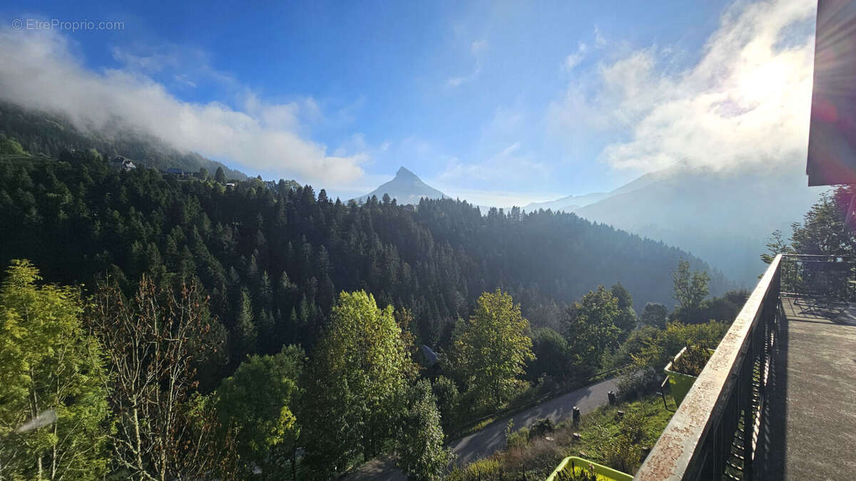 Maison à SAINT-PIERRE-DE-CHARTREUSE