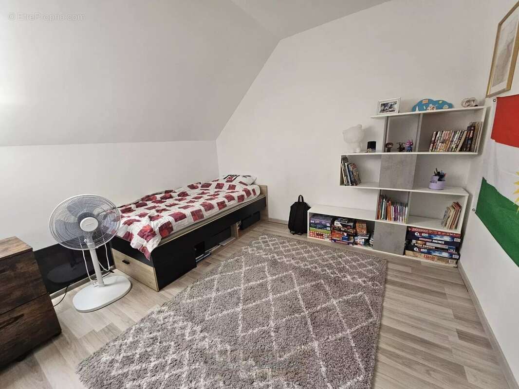 Maison à SAINT-MAURICE-SUR-FESSARD