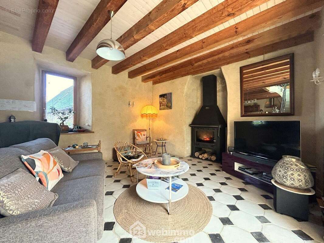 Maison à PLOUGRESCANT