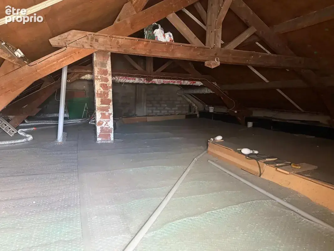 maison  4 pièces de plain-pied de 163m²  dans quartier calme et recherché - photo 4