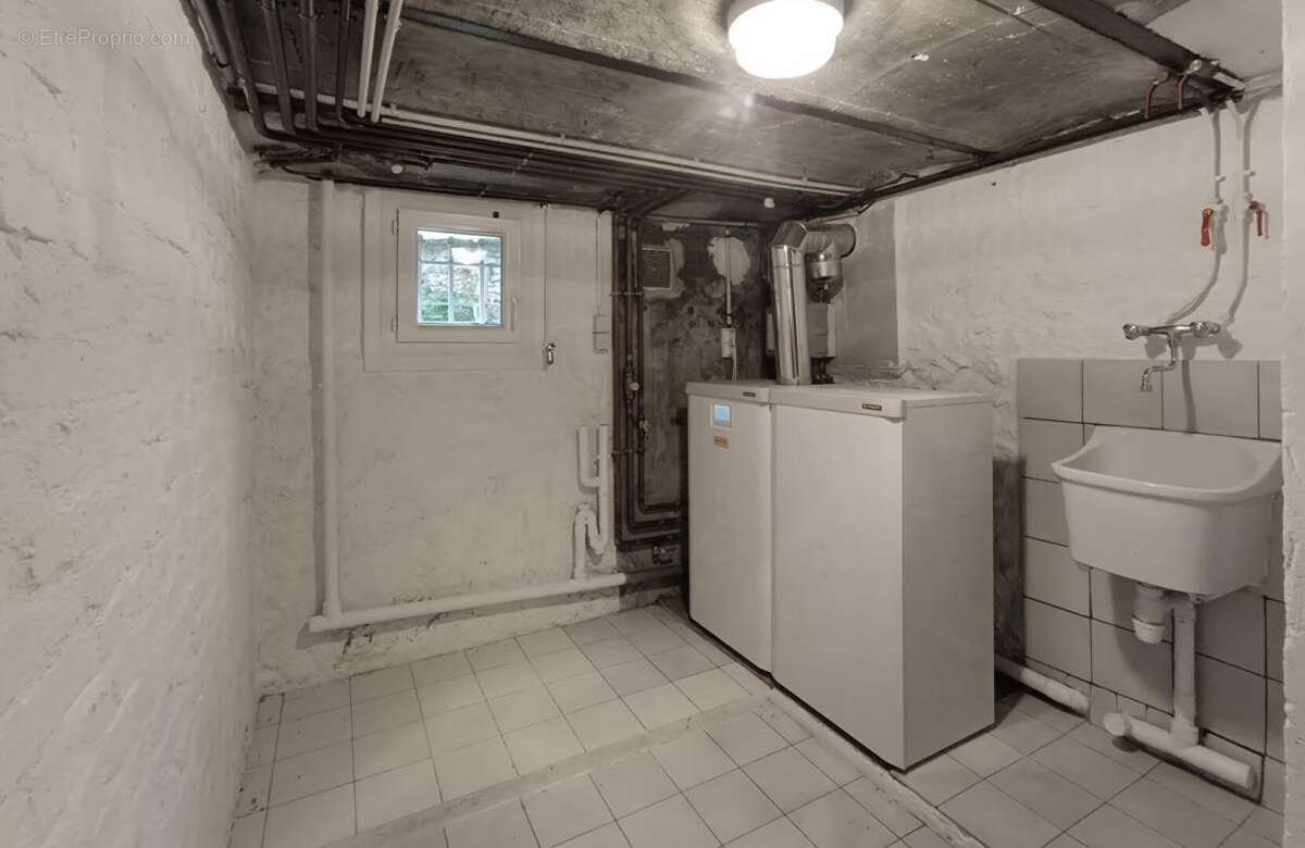 Maison à LE PERREUX-SUR-MARNE