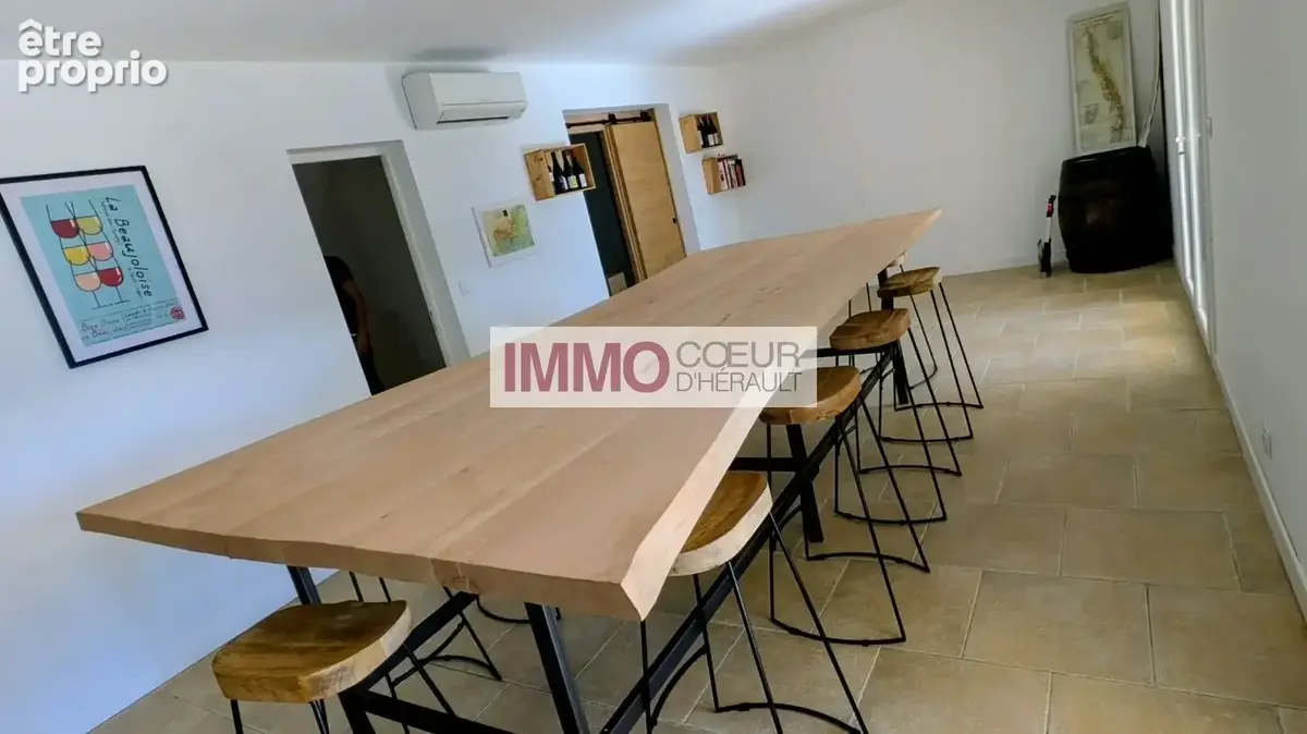 Proche de gignac propriété d'exception  plus d'1 hectare  villa + gîtes + piscine + hangar - photo 7