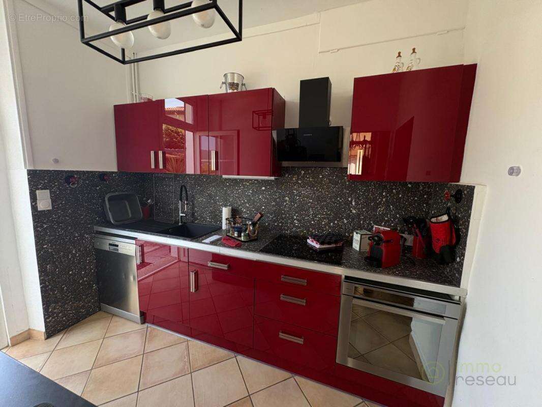 Maison 137 m² à Les Mees  - photo 14