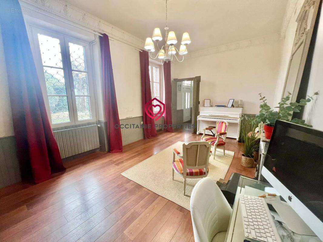 Maison à SAINT-JEAN-DU-FALGA