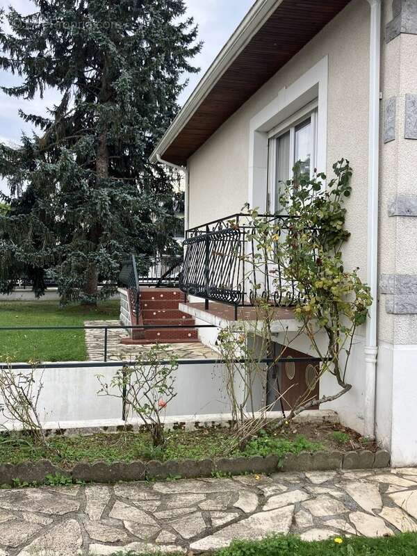 Maison à BORDES