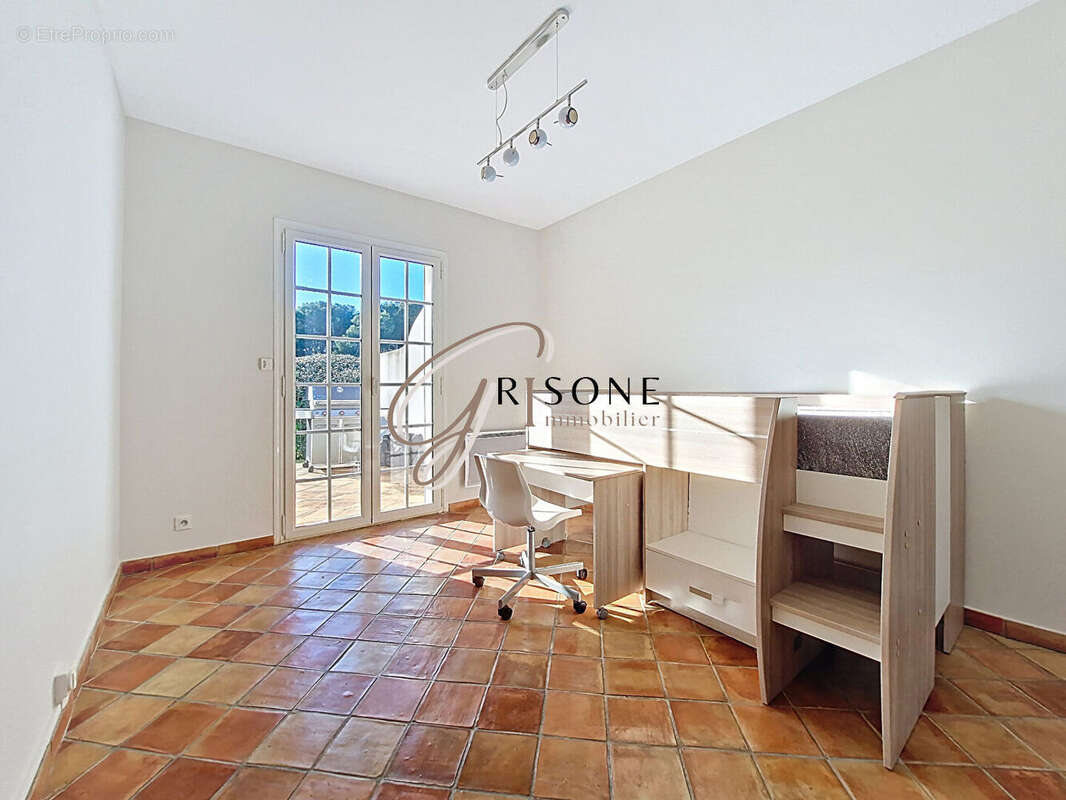 Maison à SIX-FOURS-LES-PLAGES