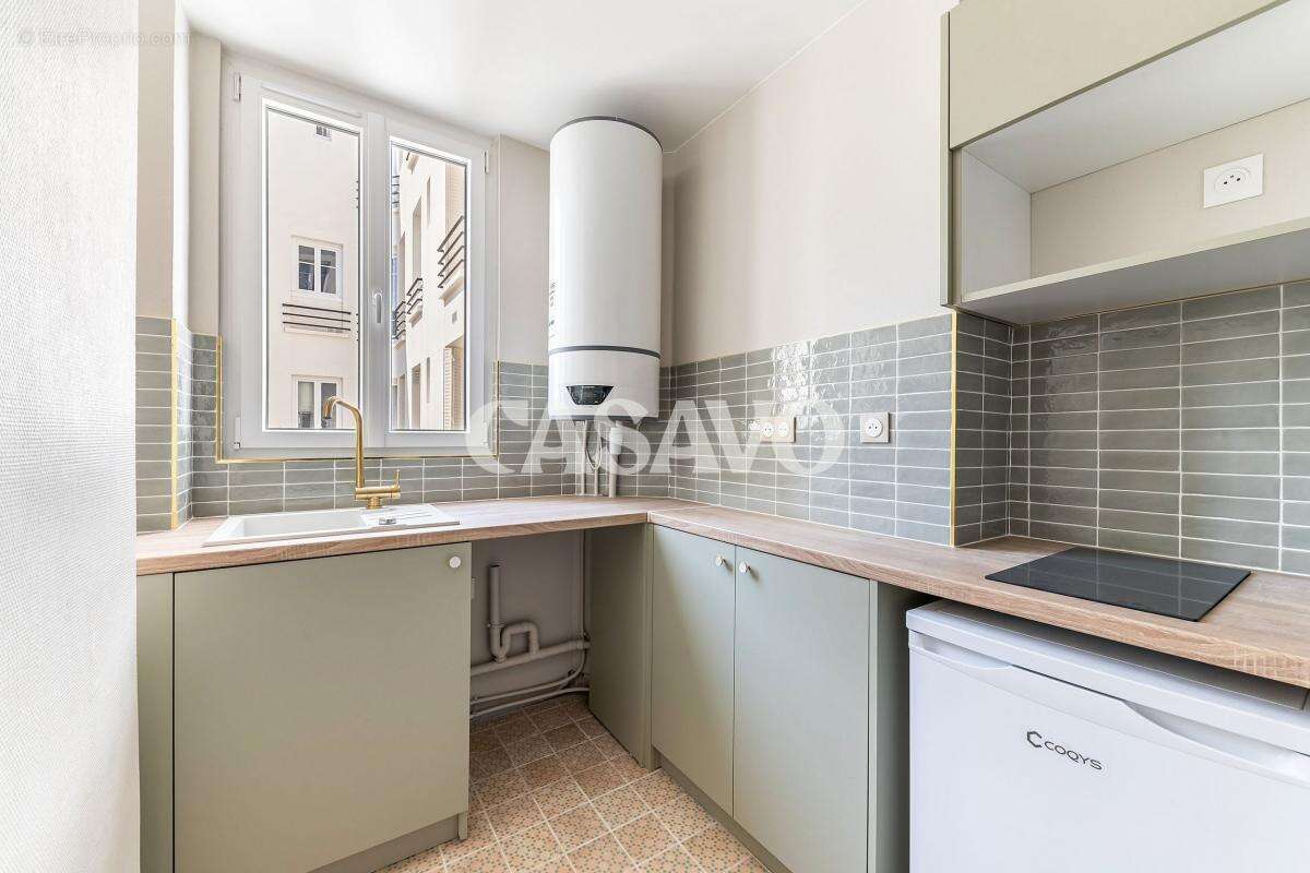 Appartement à PARIS-14E