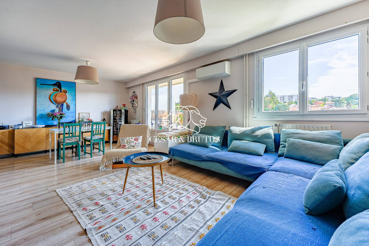 Appartement à LYON-5E