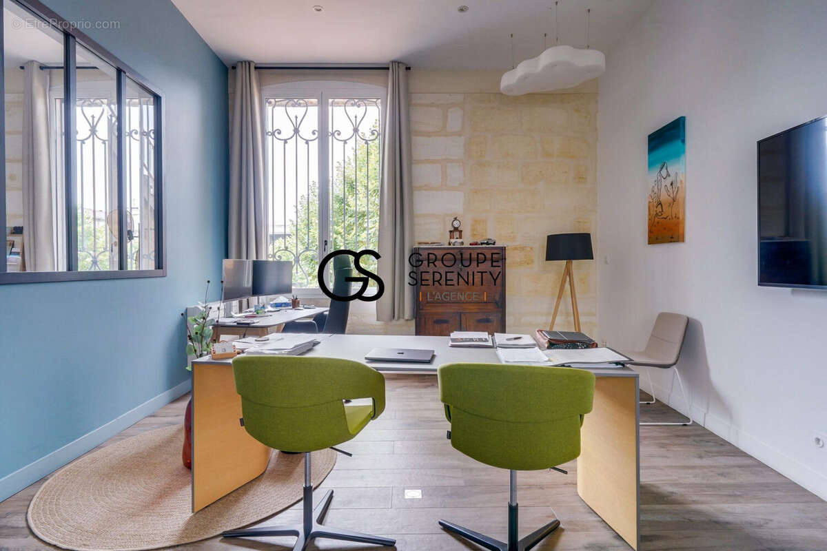 Commerce à LIBOURNE