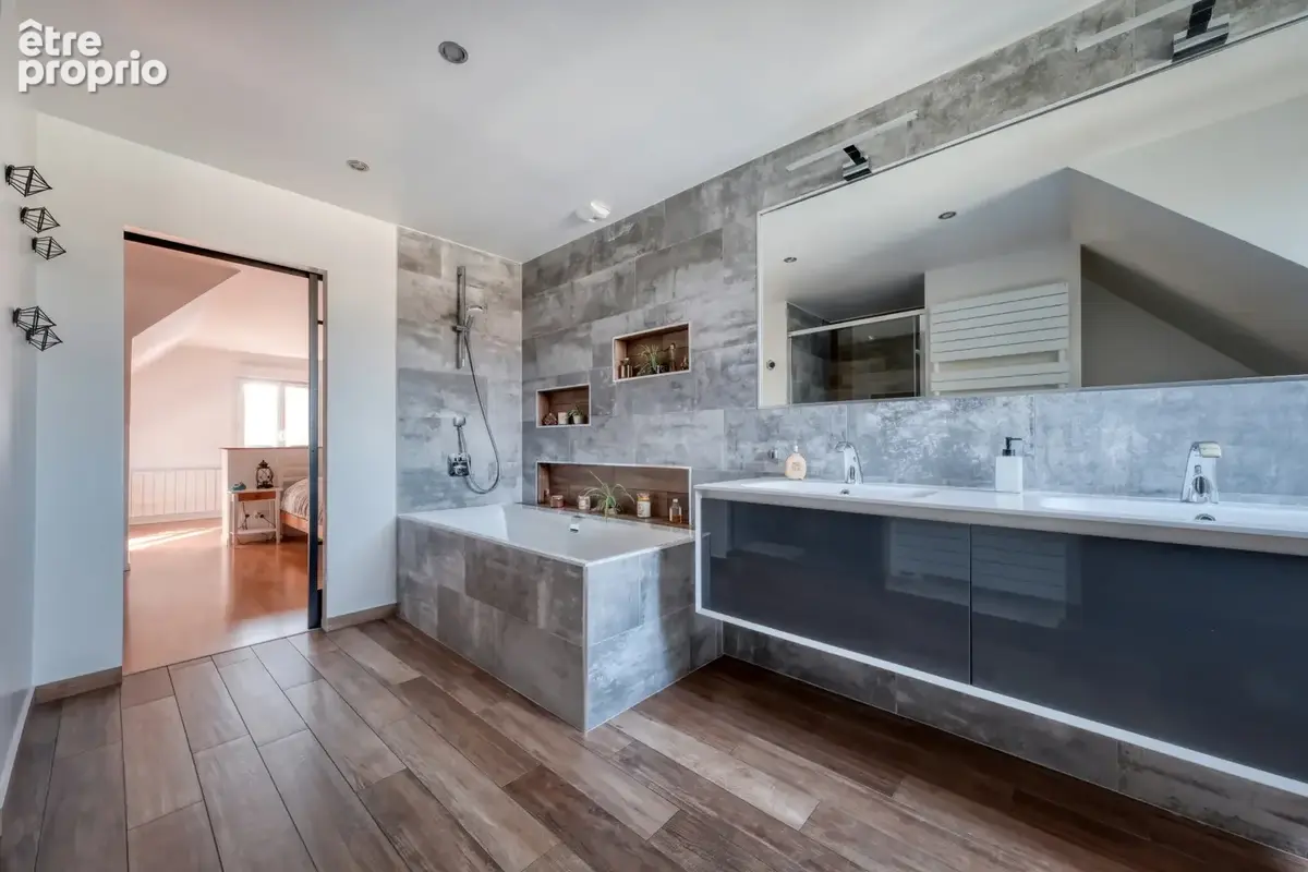 Maison impeccable d'etat - 206m2 -  4chambres + bureau - piscine - au calme - photo 16