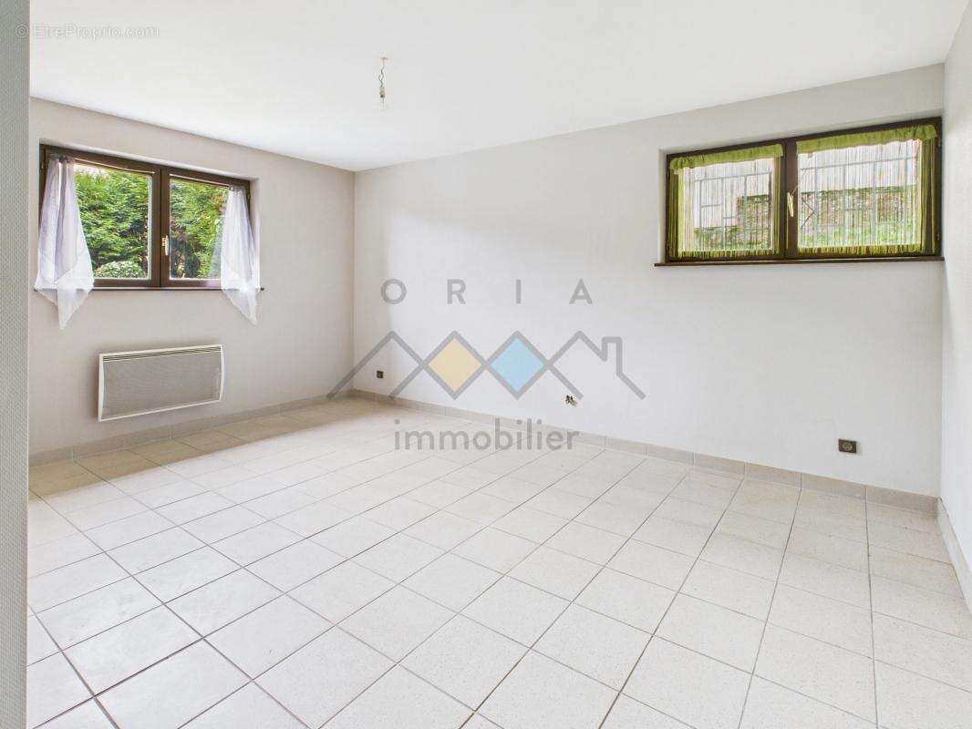 Maison à NORROY-LES-PONT-A-MOUSSON