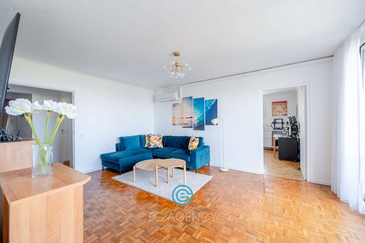 Appartement à MARSEILLE-9E
