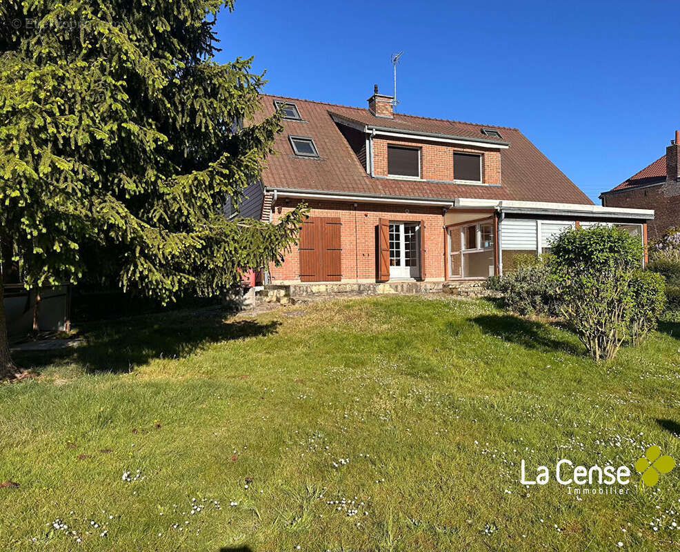 Genech - maison familiale de 160m² - photo 6