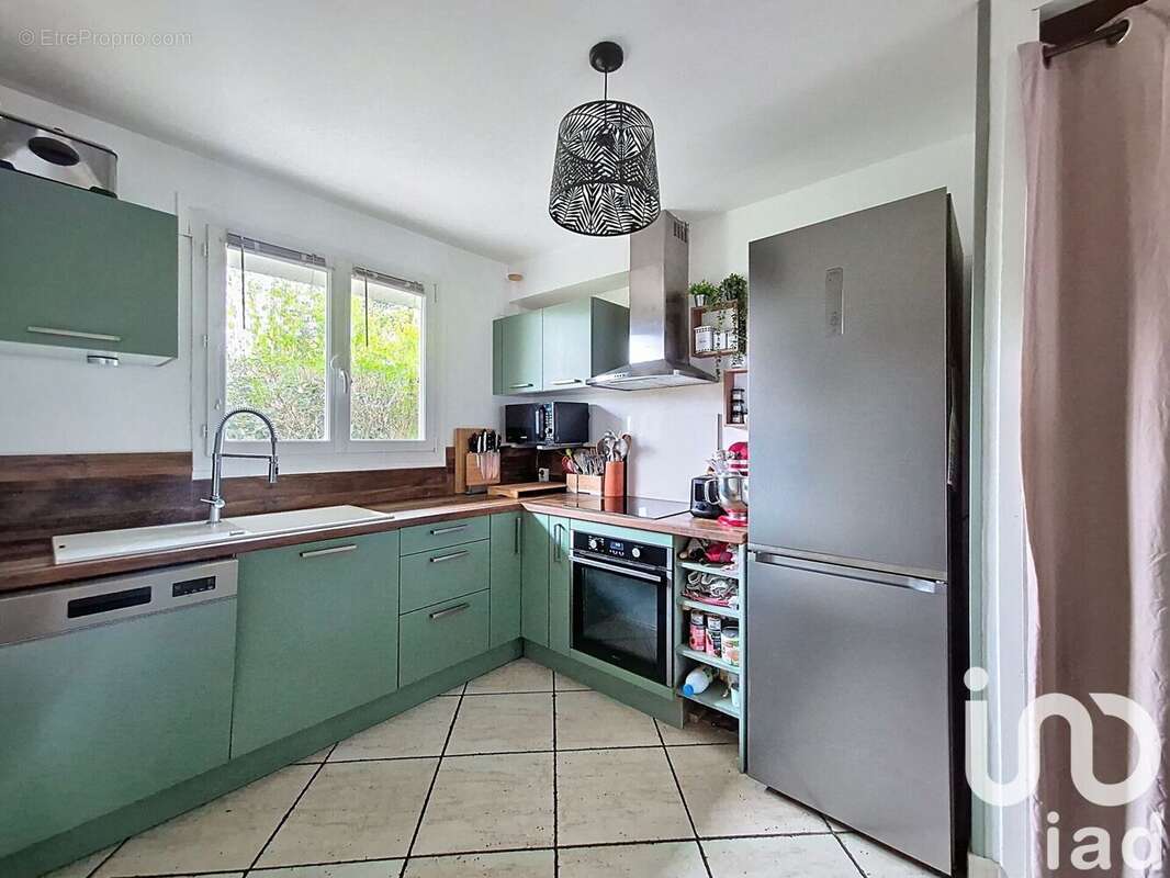 Photo 5 - Maison à LE MESNIL-SAINT-DENIS