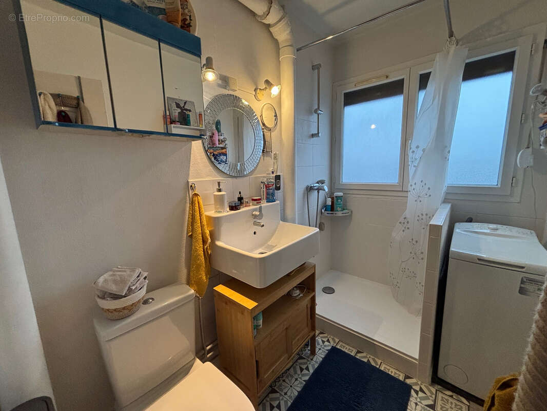 Appartement à CHENOVE