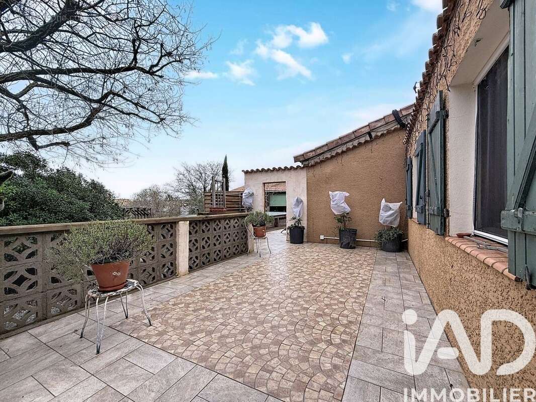 Photo 3 - Maison à PUISSALICON