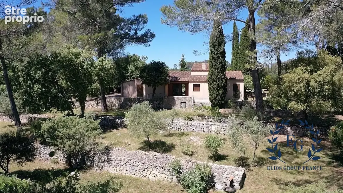 Maison 6 pièces 176 m² à vendre à Pignans (83790) - photo 2
