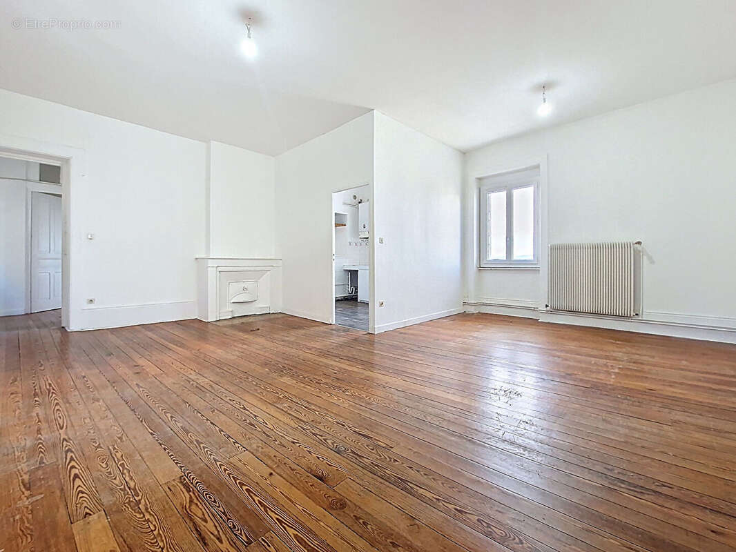 Appartement à SAINT-GALMIER