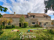 Maison à LA MADELEINE-SUR-LOING