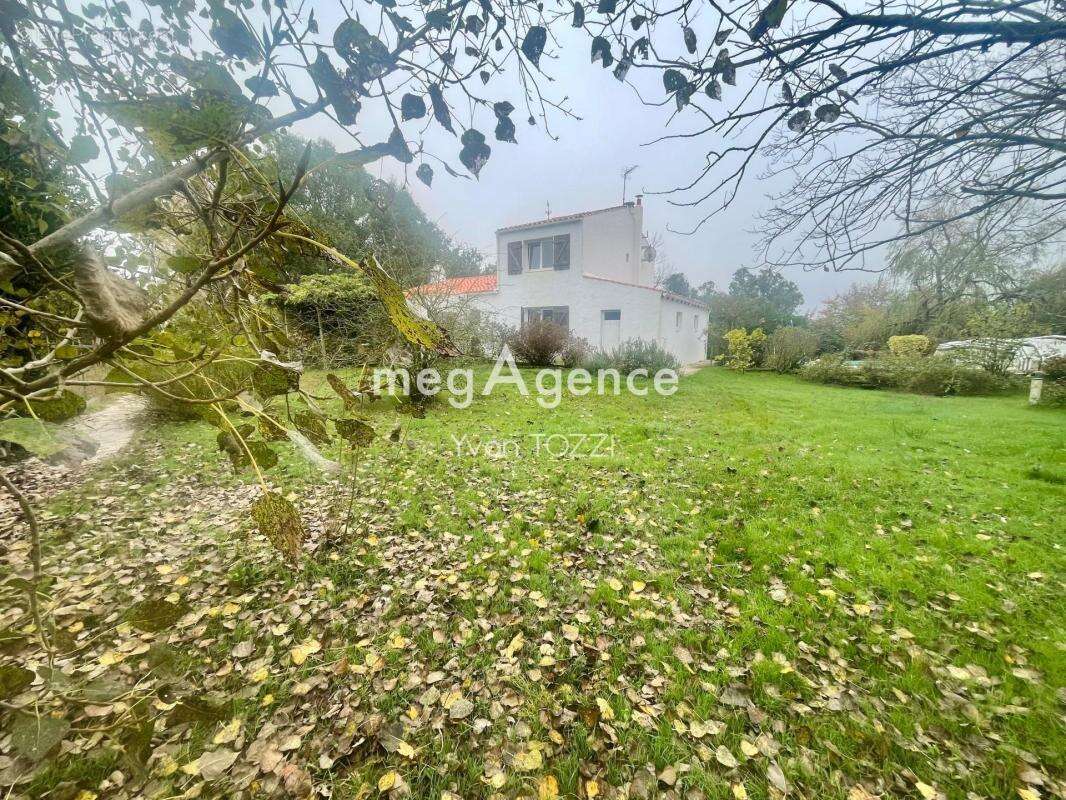 Maison de 140 m2 sur une parcelle de 2622 m2 aux SABLES D’OLONNE - photo 4