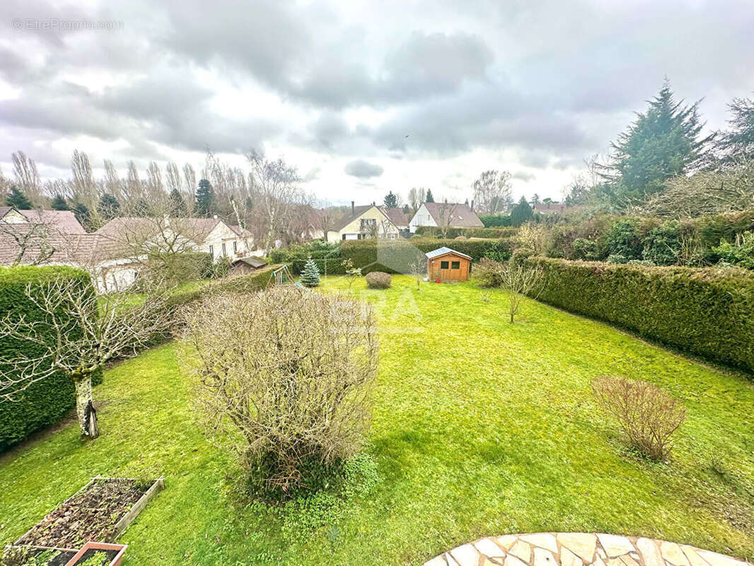 Maison à BOISSISE-LE-ROI