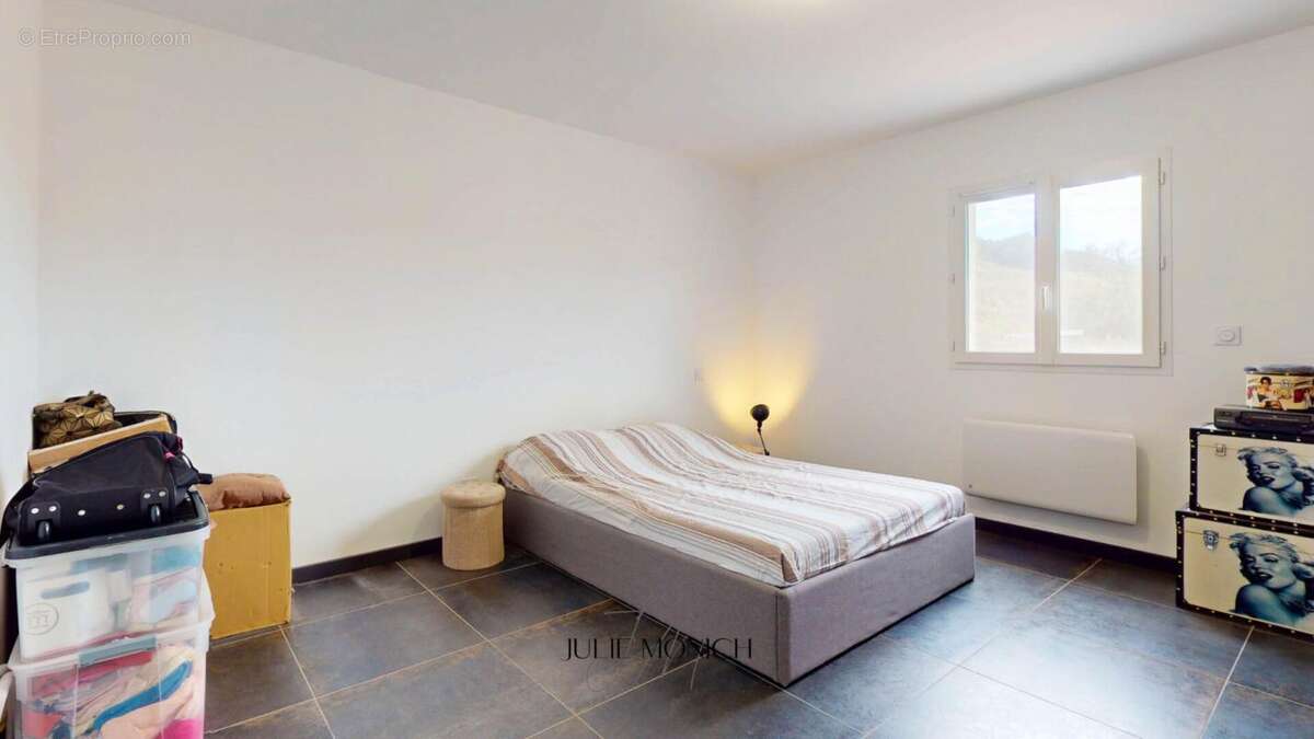 Maison avec garage/local - photo 7