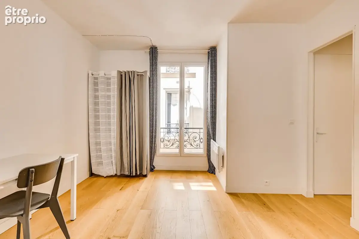 Appartement Paris 1 pièce 24 m2 ( possible 2 pièces ) - photo 8