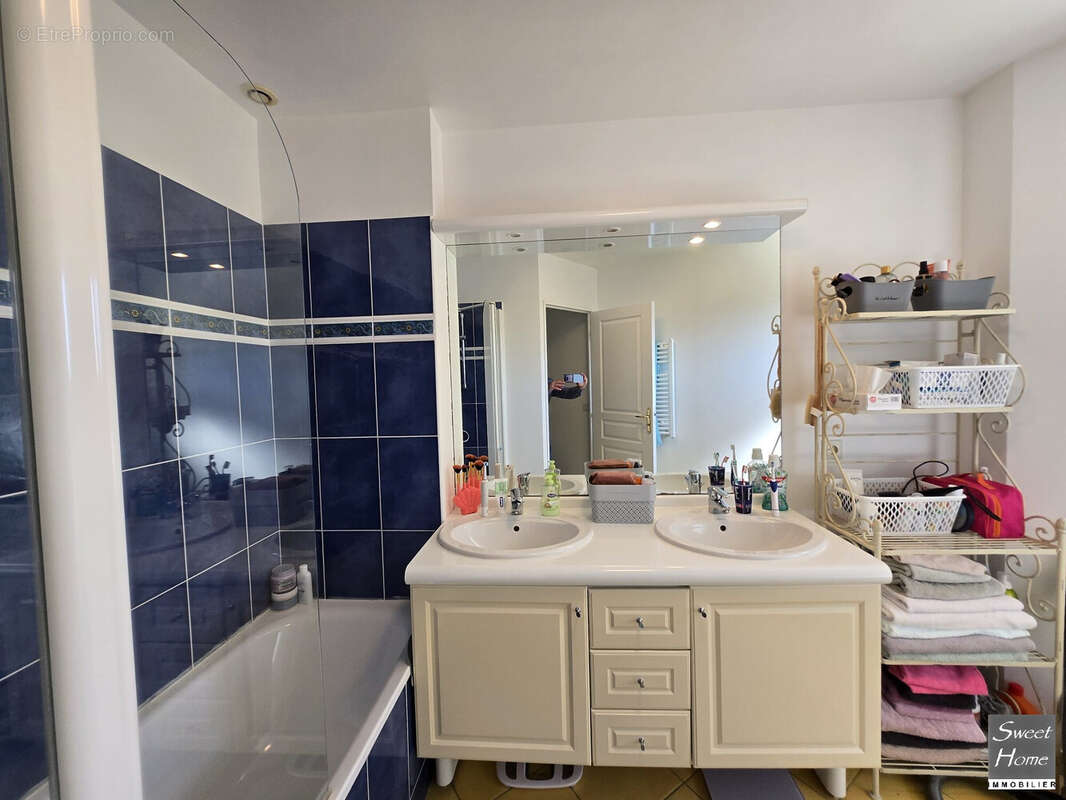 Maison à MAGNY-LES-HAMEAUX